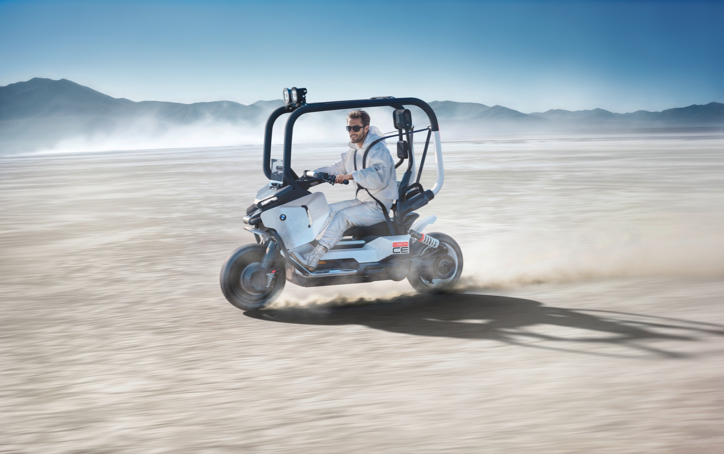 BMW Motorrad Vision CE - concept de mobilité urbaine